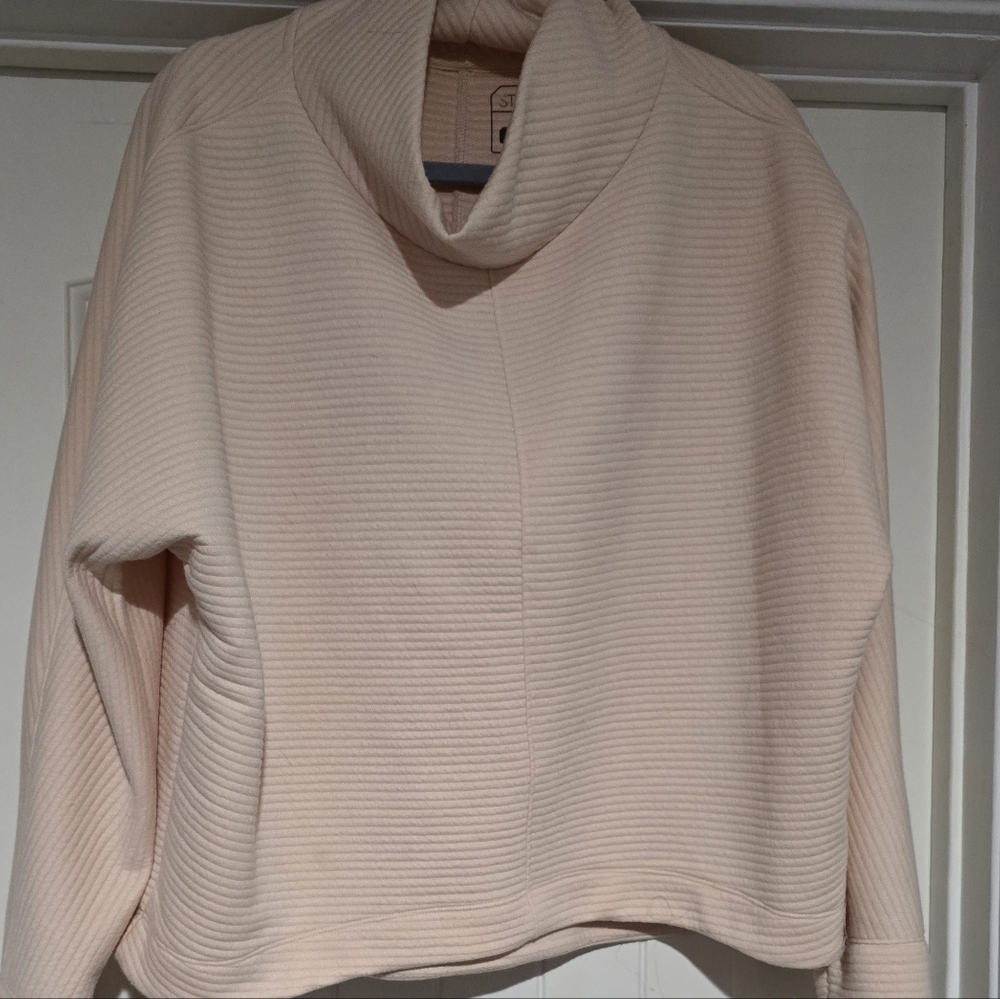 Woman's sweatshirt/sweater XL